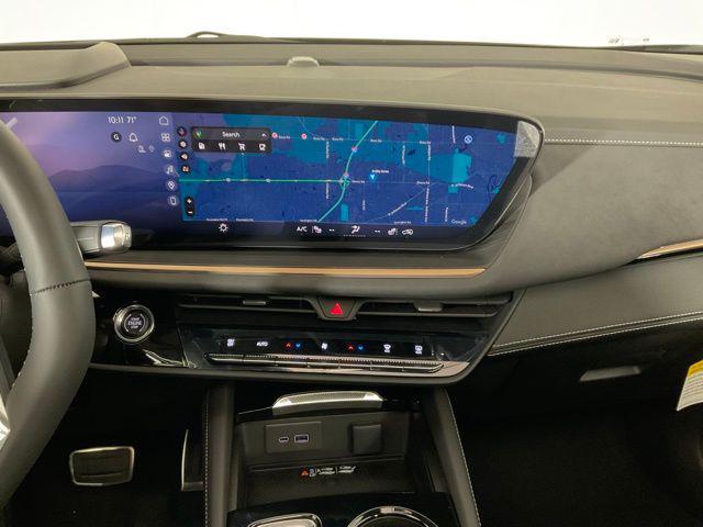 new 2025 Buick Envision car, priced at $44,363