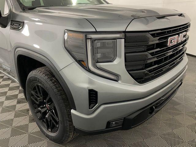 new 2026 GMC Sierra 1500 car, priced at $52,273