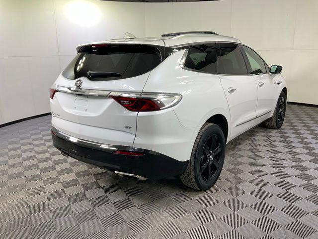 used 2024 Buick Enclave car, priced at $32,257