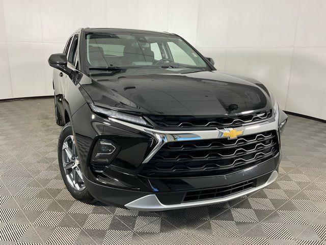 used 2025 Chevrolet Blazer car, priced at $27,742
