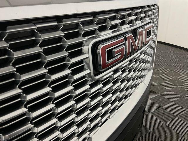 used 2024 GMC Yukon car, priced at $74,154