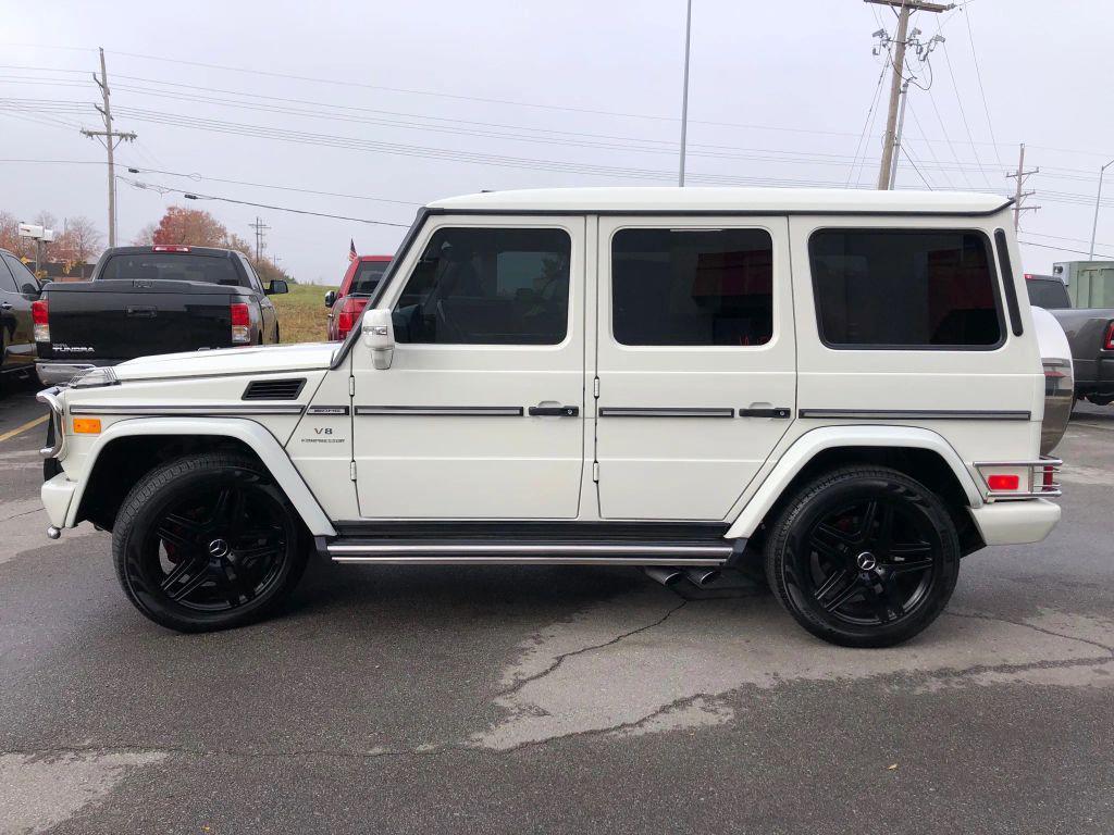 used 2009 Mercedes-Benz G-Class car, priced at $39,999