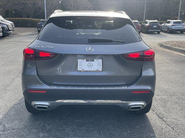 new 2026 Mercedes-Benz GLA 250 car, priced at $48,645
