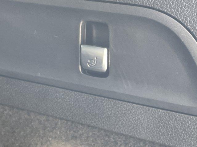 used 2022 Mercedes-Benz GLC 300 car, priced at $35,984