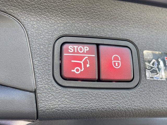 new 2026 Mercedes-Benz GLS 450 car, priced at $101,380