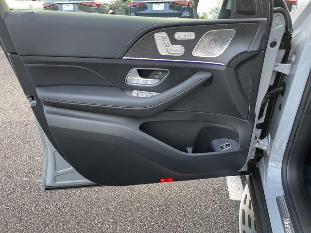new 2026 Mercedes-Benz GLE 450 car, priced at $90,260
