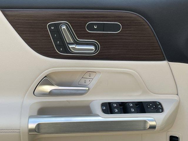 new 2026 Mercedes-Benz GLB 250 car, priced at $49,910