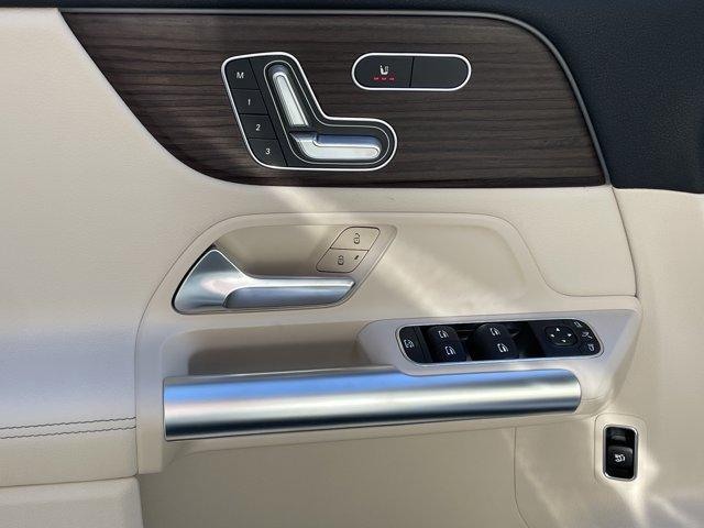 new 2026 Mercedes-Benz GLA 250 car, priced at $52,705