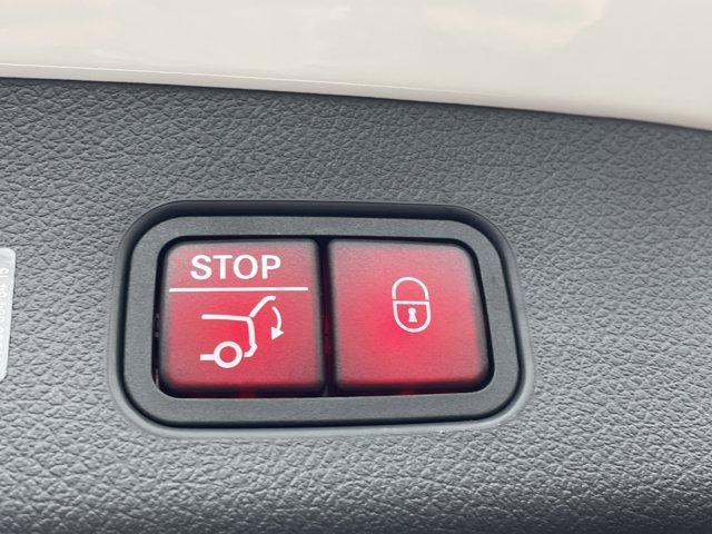 new 2026 Mercedes-Benz GLC 300 car, priced at $55,605