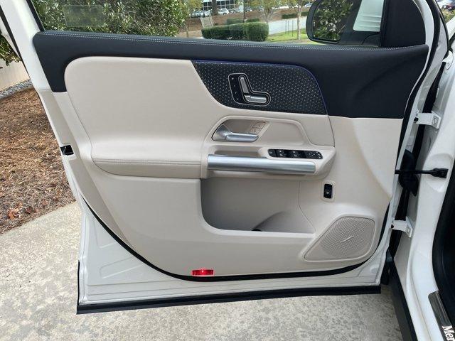 used 2025 Mercedes-Benz GLA 250 car, priced at $38,797