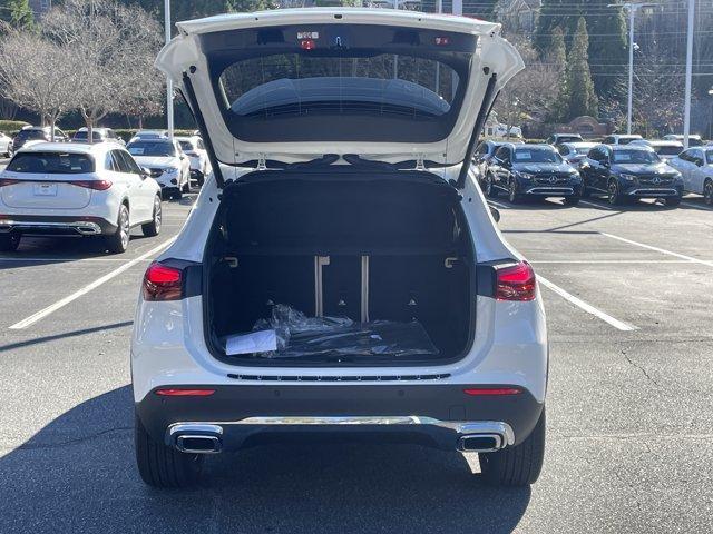 new 2026 Mercedes-Benz GLA 250 car, priced at $47,710