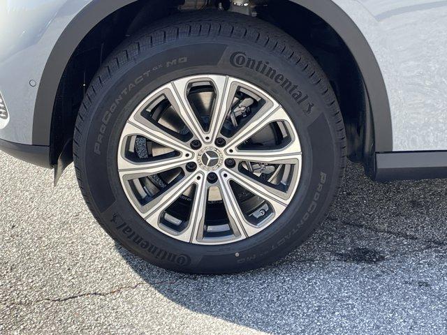 new 2026 Mercedes-Benz GLC 300 car, priced at $59,240