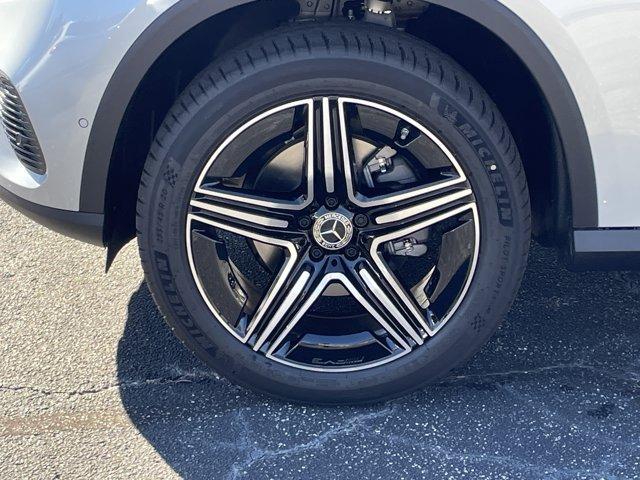 new 2026 Mercedes-Benz GLC 300 car, priced at $58,305