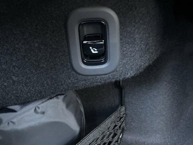 new 2026 Mercedes-Benz AMG CLE 53 car, priced at $99,830