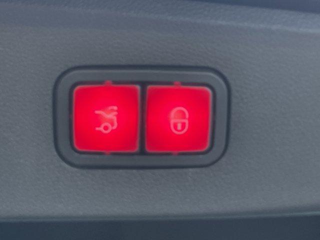 used 2014 Mercedes-Benz E-Class car, priced at $14,478