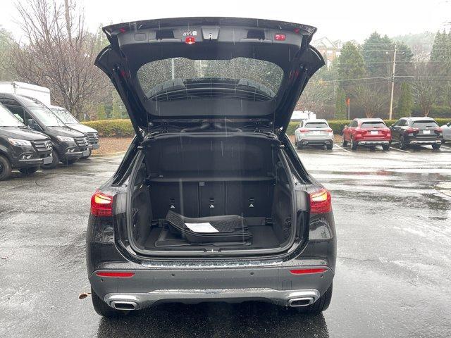 new 2026 Mercedes-Benz GLA 250 car, priced at $47,445