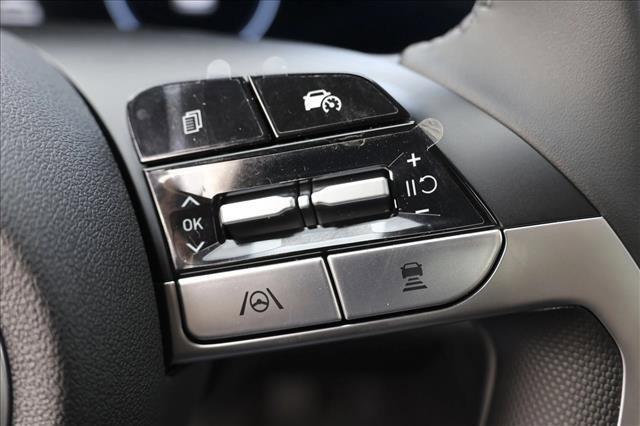 new 2025 Hyundai Elantra car, priced at $23,873