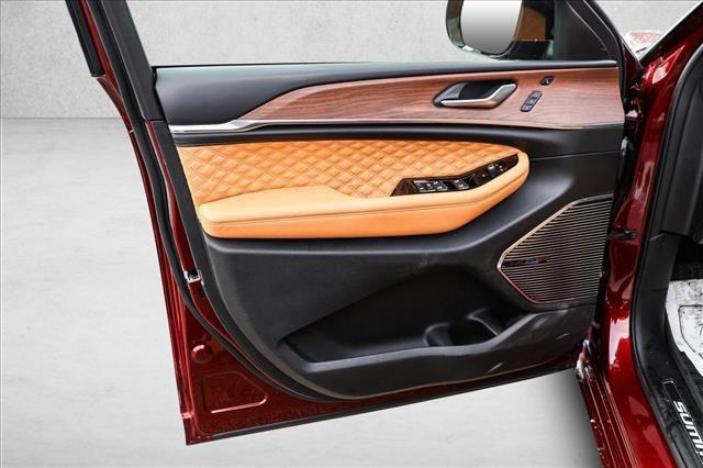 used 2023 Jeep Grand Cherokee 4xe car, priced at $31,998