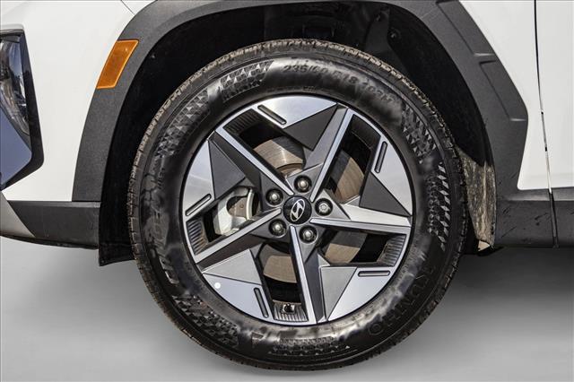 used 2025 Hyundai Tucson car, priced at $26,250