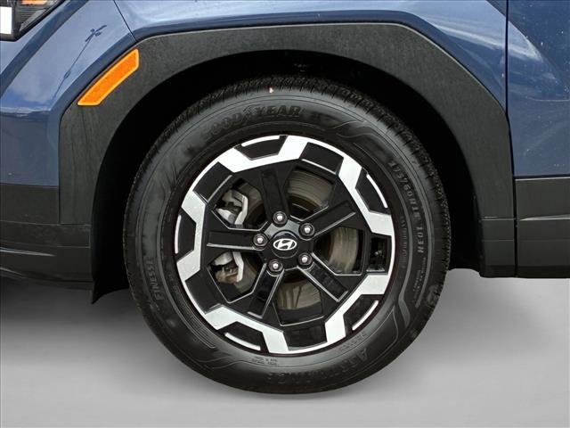 used 2025 Hyundai Santa Fe car, priced at $31,995