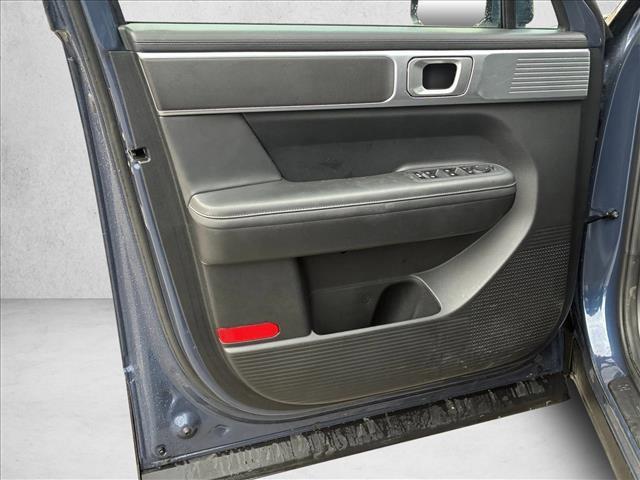 used 2025 Hyundai Santa Fe car, priced at $31,995