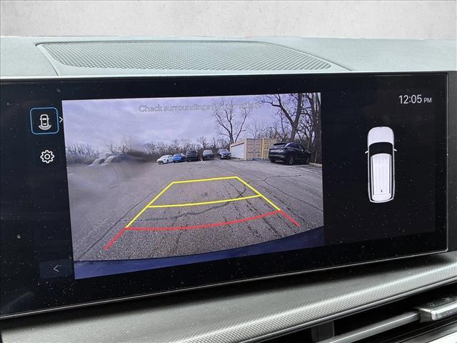 used 2025 Hyundai Santa Fe car, priced at $31,995