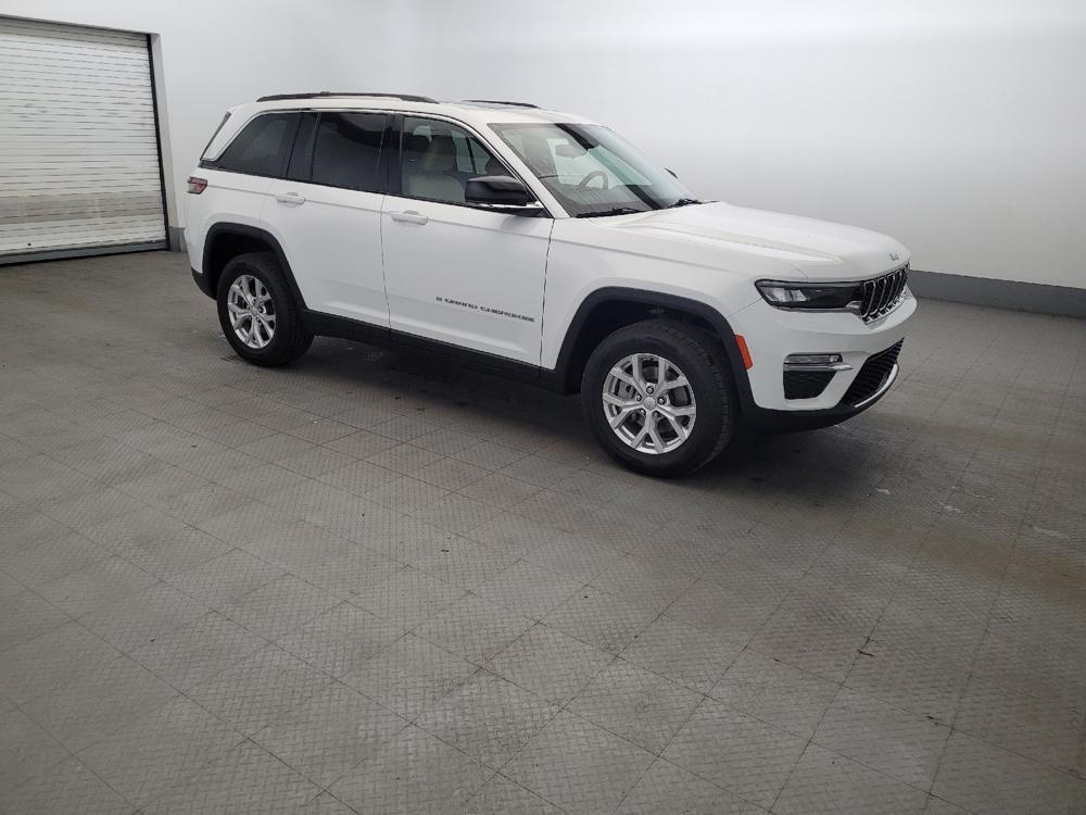 used 2023 Jeep Grand Cherokee car, priced at $27,495