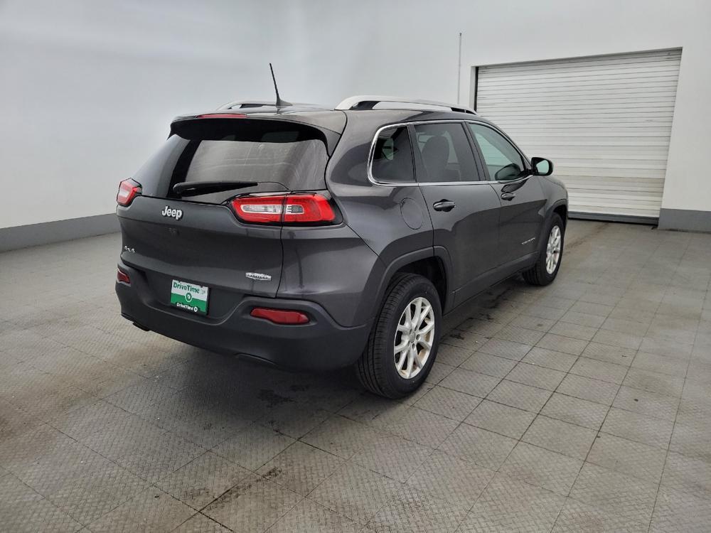 used 2016 Jeep Cherokee car, priced at $16,395
