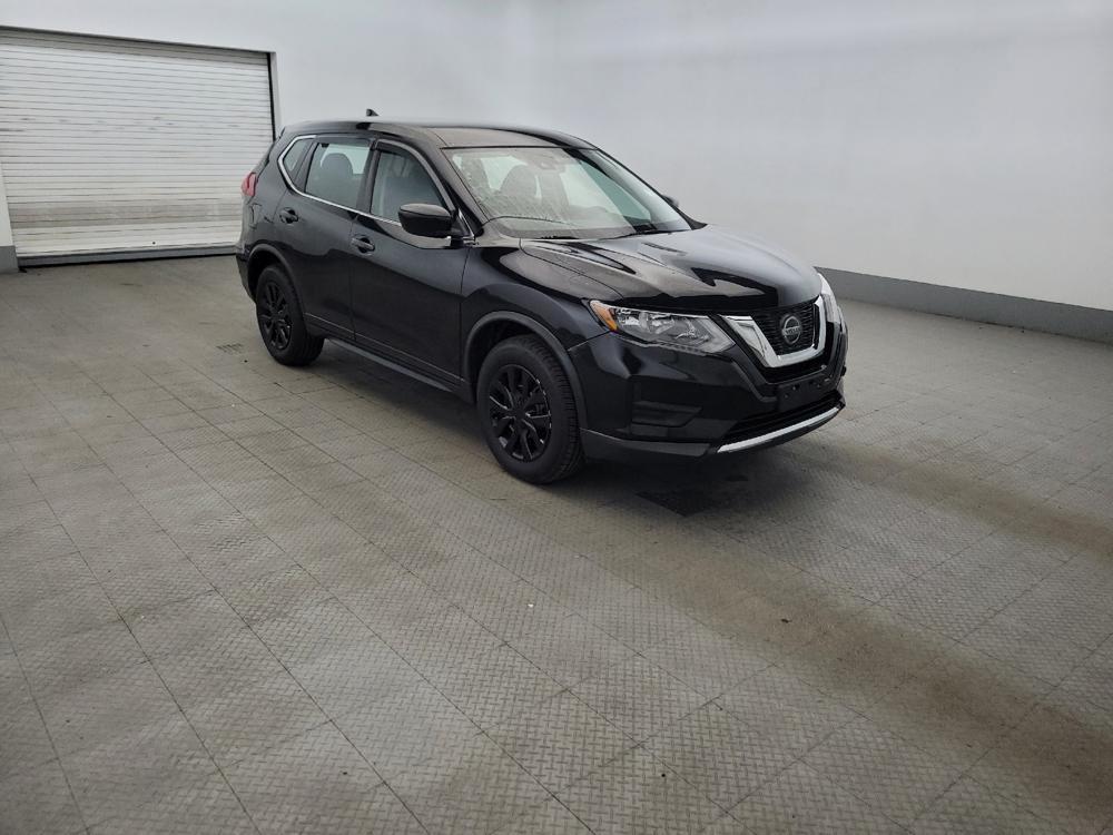 used 2019 Nissan Rogue car, priced at $17,595