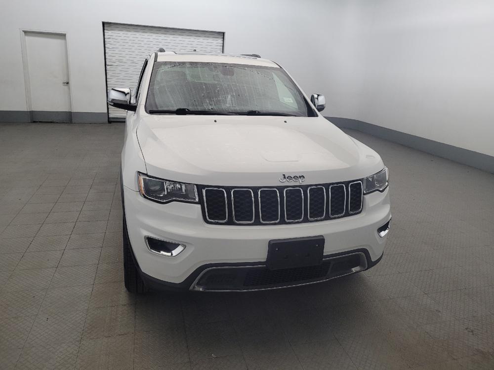 used 2022 Jeep Grand Cherokee car, priced at $28,495