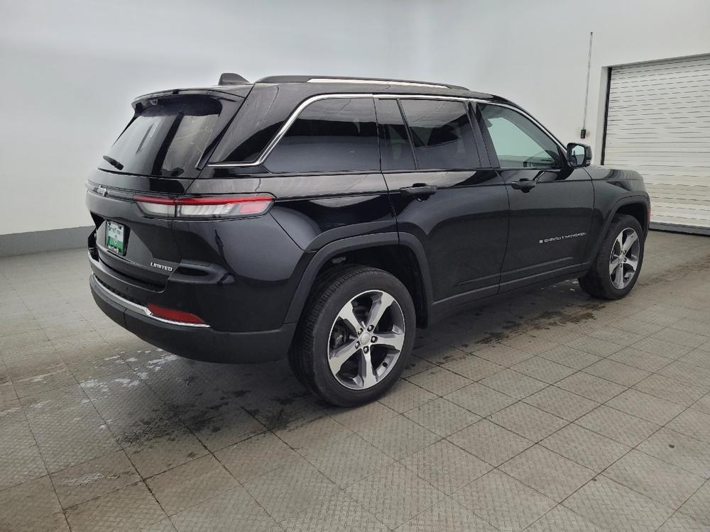 used 2023 Jeep Grand Cherokee car, priced at $28,595