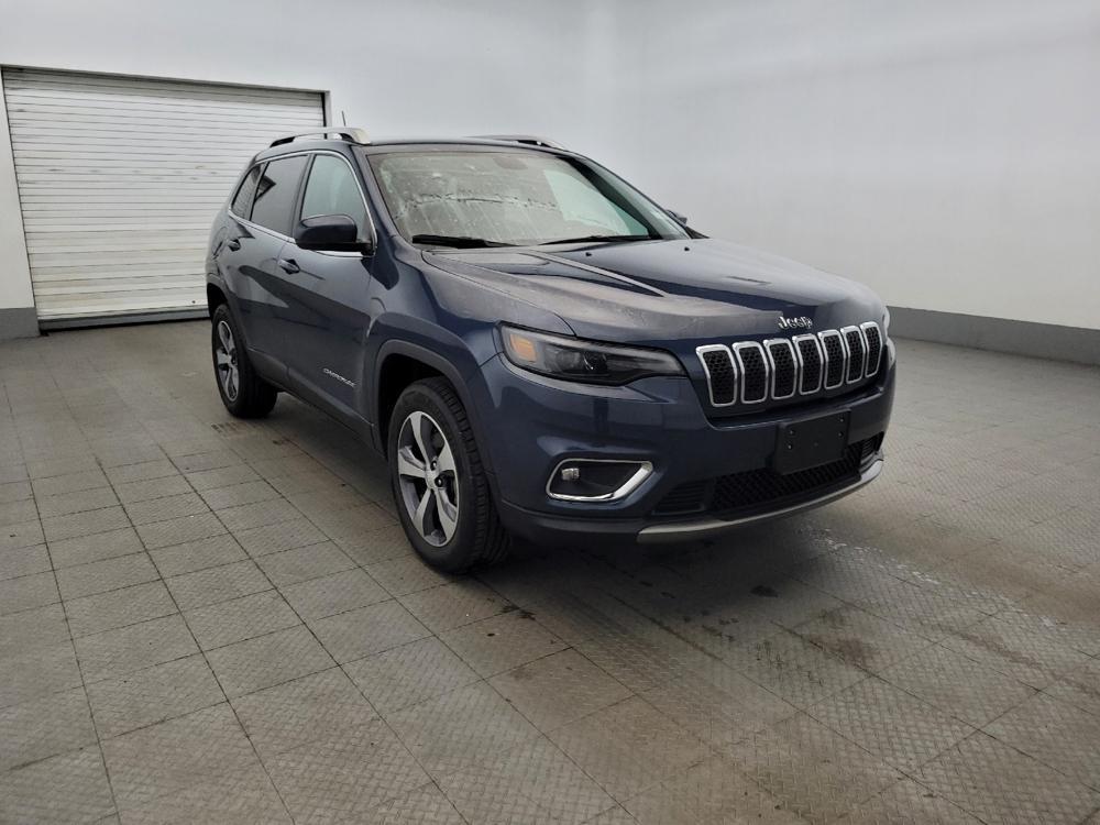 used 2020 Jeep Cherokee car, priced at $24,795