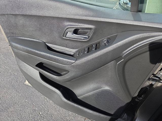 used 2022 Chevrolet Trax car, priced at $18,994