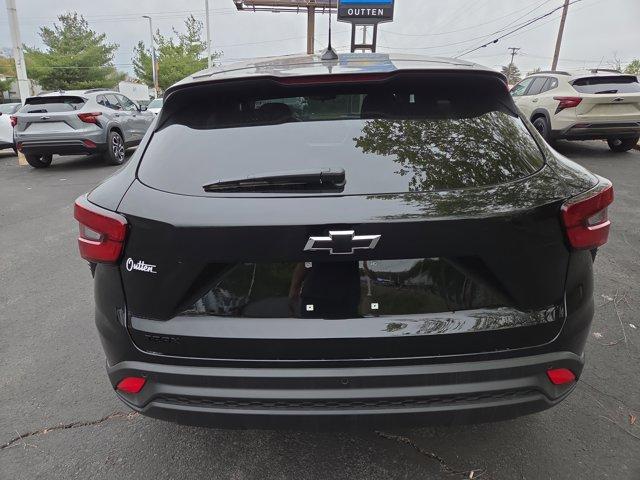 new 2026 Chevrolet Trax car, priced at $25,360