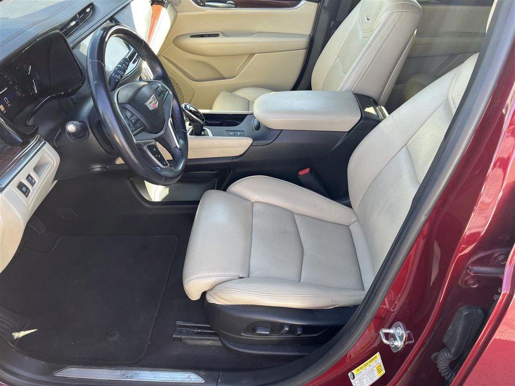 used 2017 Cadillac XT5 car, priced at $12,980