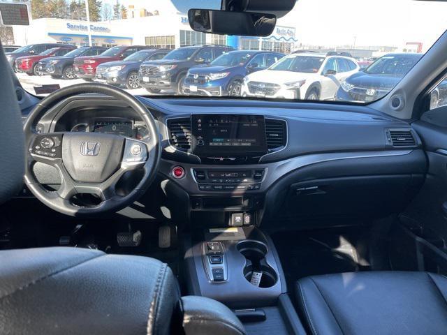 used 2022 Honda Pilot car, priced at $32,440