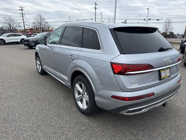 used 2022 Audi Q7 car, priced at $29,797