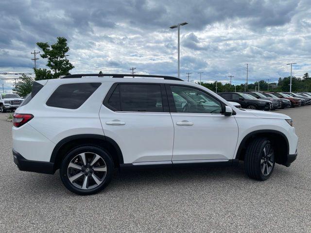 used 2023 Honda Pilot car, priced at $43,049