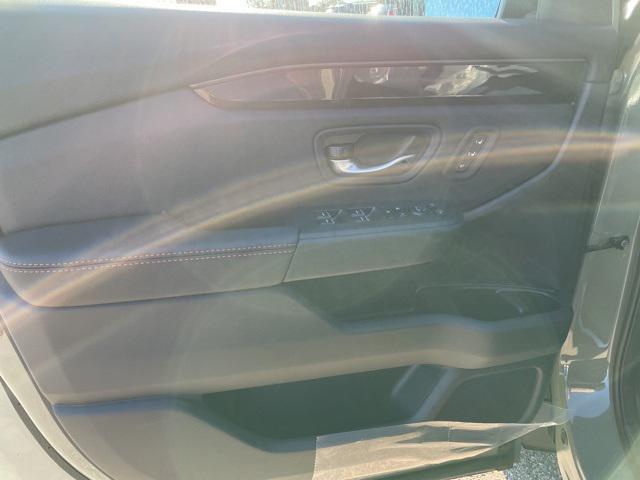 new 2026 Honda Pilot car, priced at $52,345