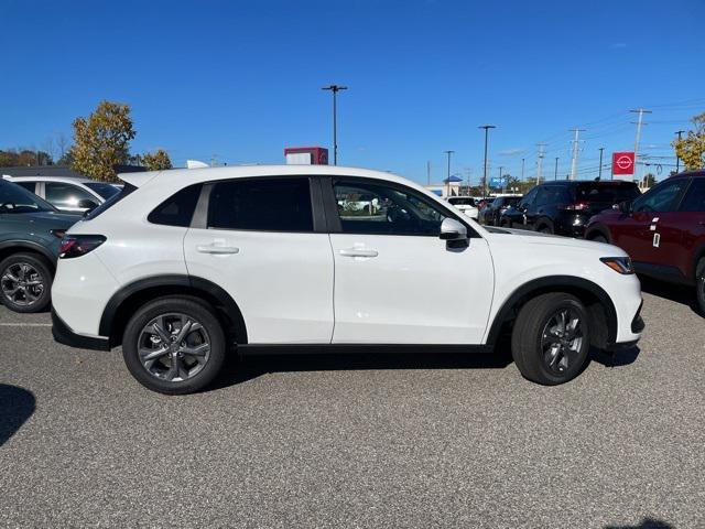 new 2026 Honda HR-V car, priced at $28,420