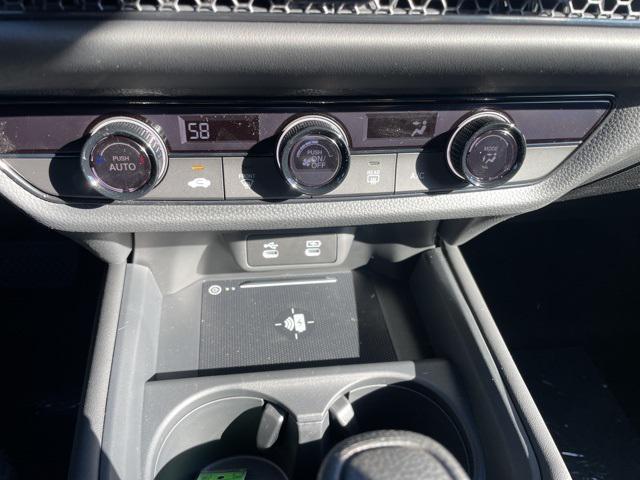 new 2026 Honda HR-V car, priced at $28,420