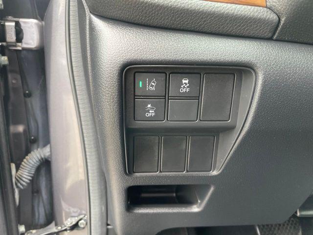 used 2021 Honda CR-V Hybrid car, priced at $27,220