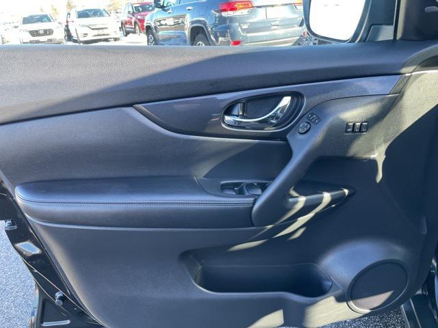 used 2018 Nissan Rogue car, priced at $13,648