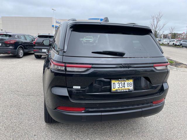 used 2023 Jeep Grand Cherokee car, priced at $33,797