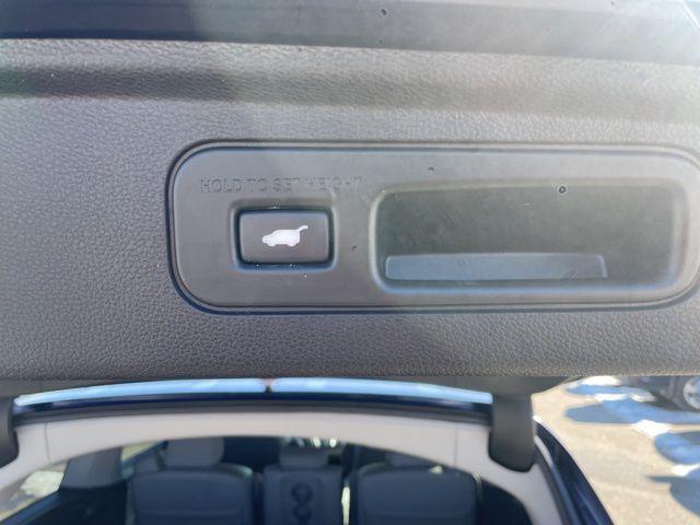 used 2023 Honda Odyssey car, priced at $34,798