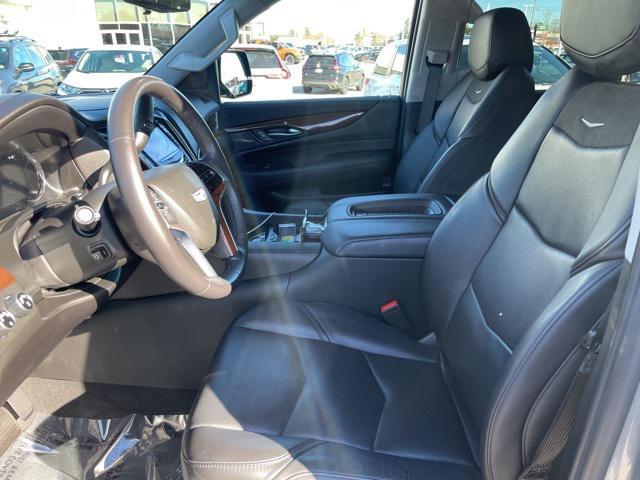used 2020 Cadillac Escalade car, priced at $55,998
