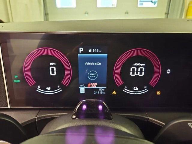 used 2025 Hyundai Santa Fe car, priced at $30,998