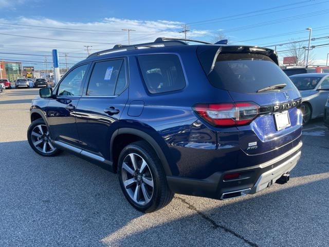 used 2025 Honda Pilot car, priced at $45,933
