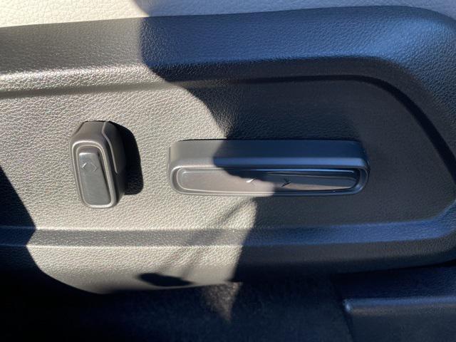 used 2025 Honda Pilot car, priced at $45,933