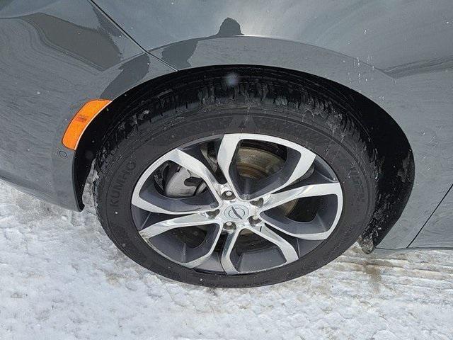 used 2022 Chrysler Pacifica car